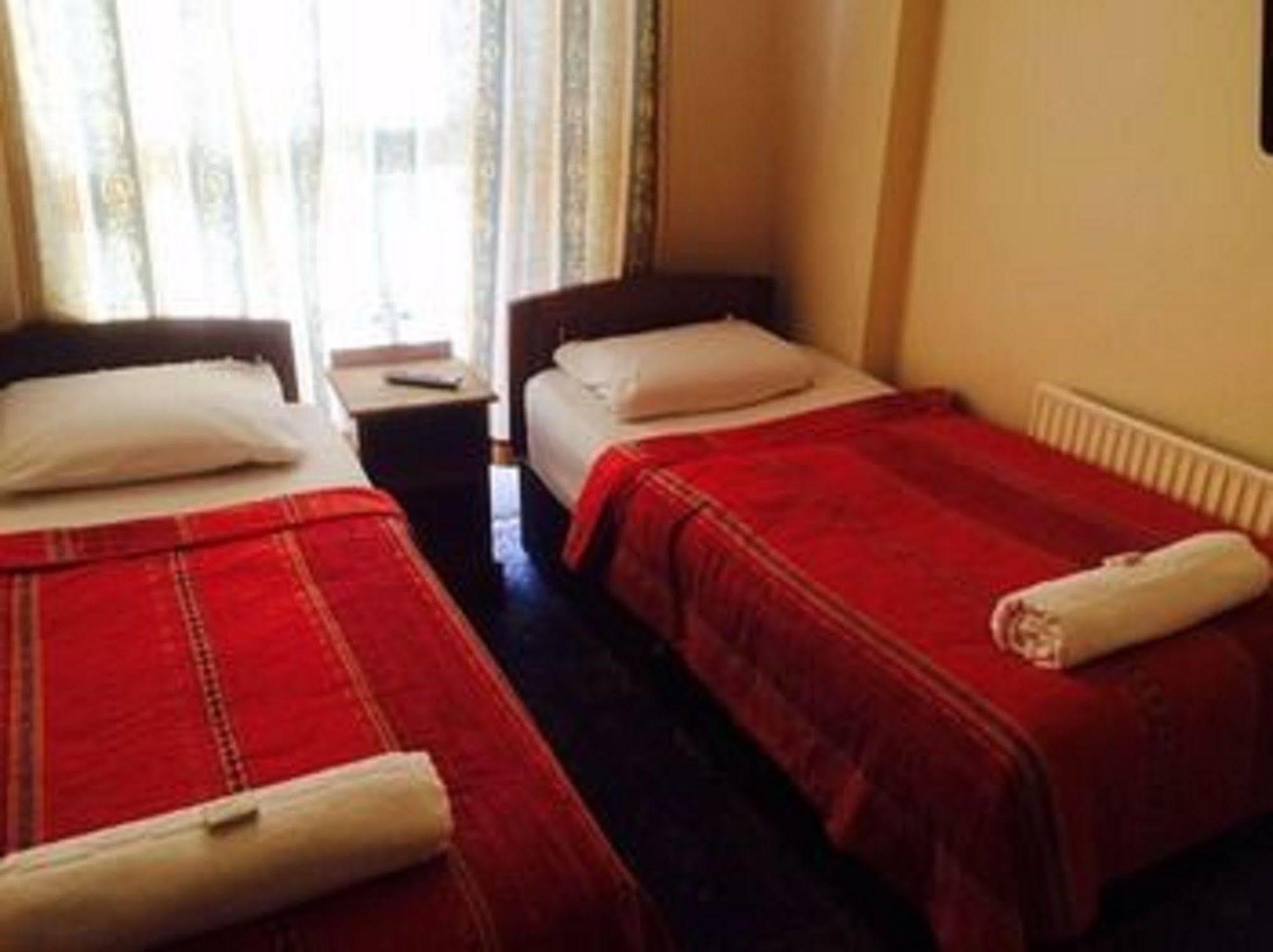 Golden Star Hotel London Ngoại thất bức ảnh
