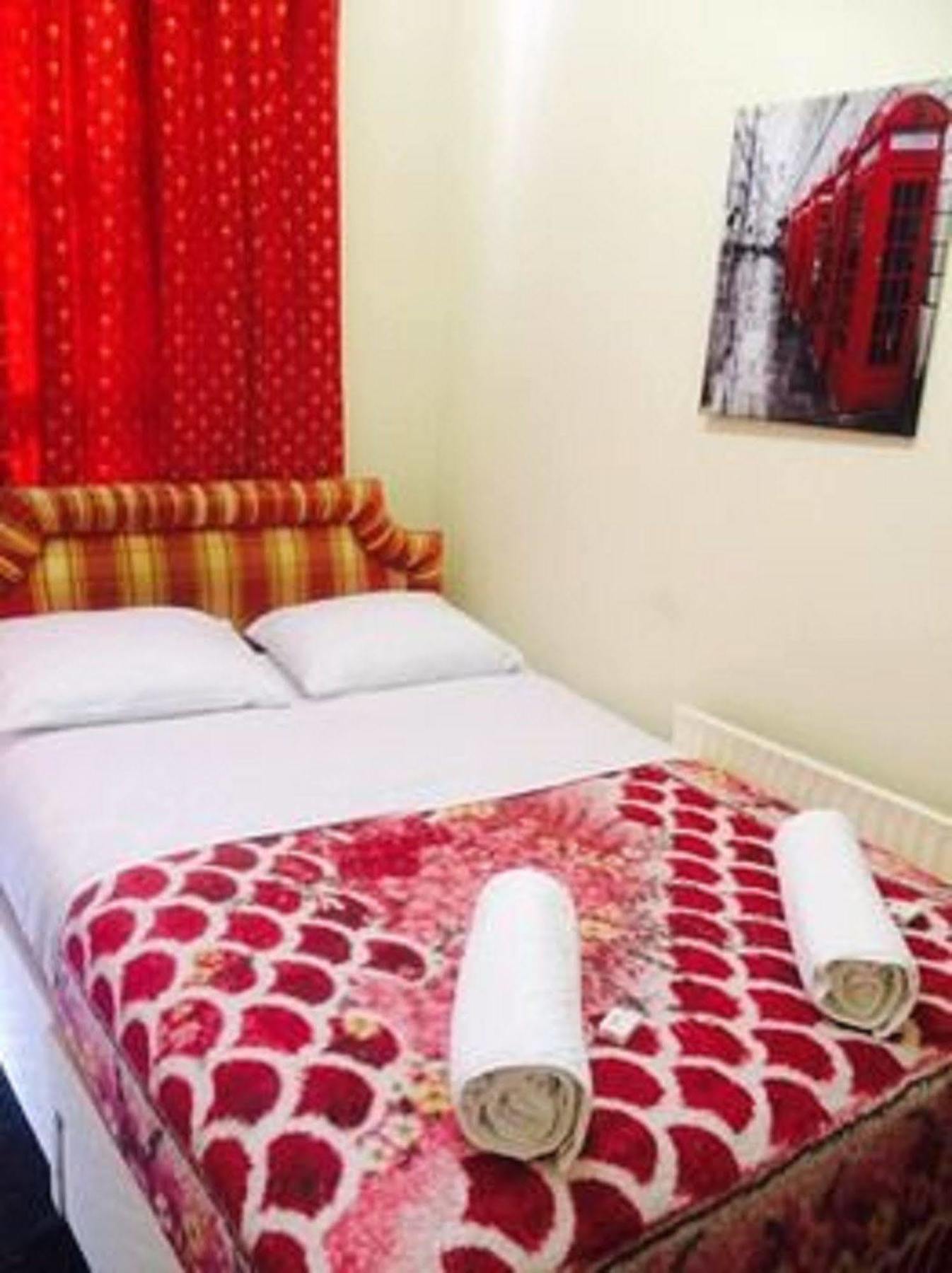 Golden Star Hotel London Ngoại thất bức ảnh